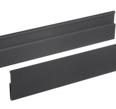 StrongMax przedni panel (front)